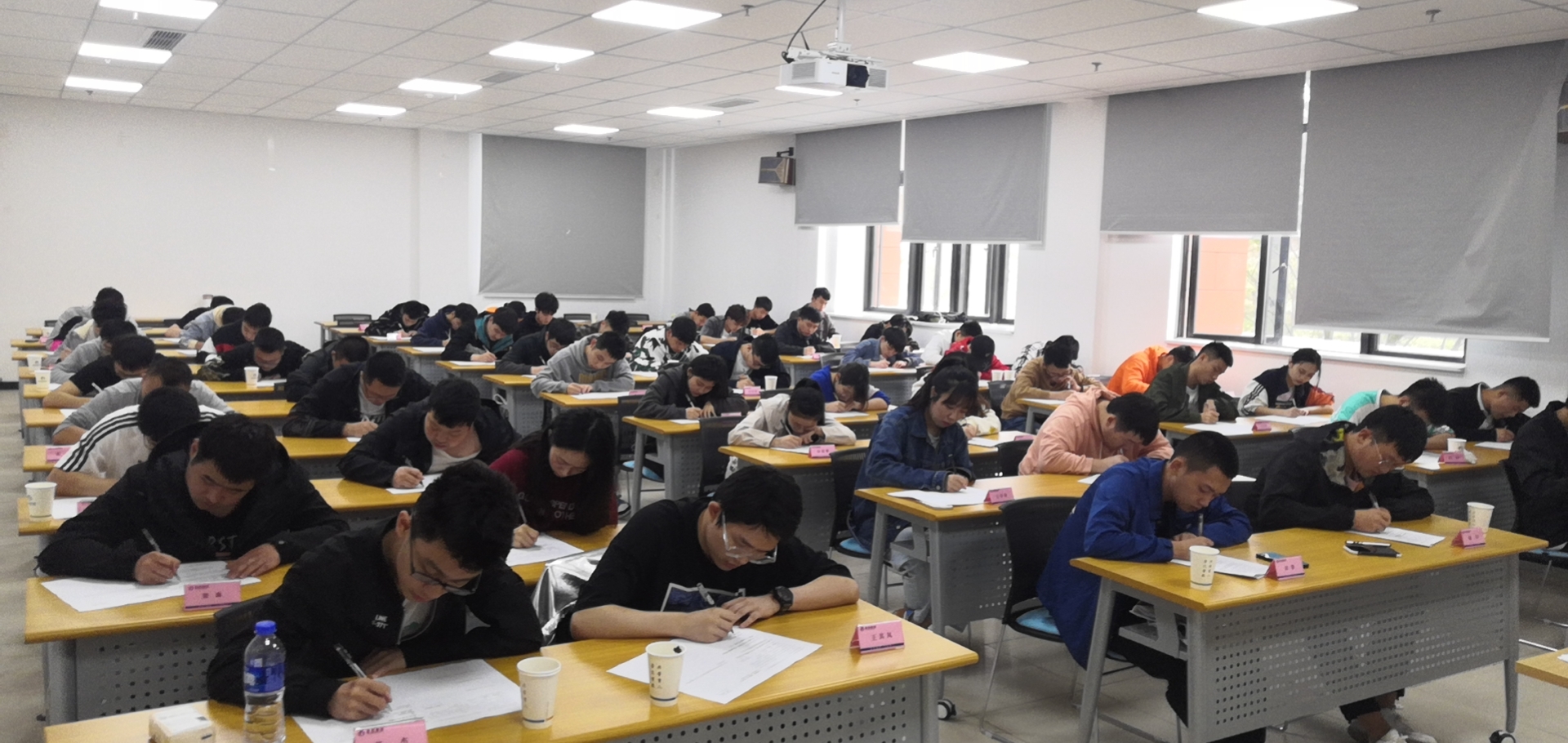 888贵宾会